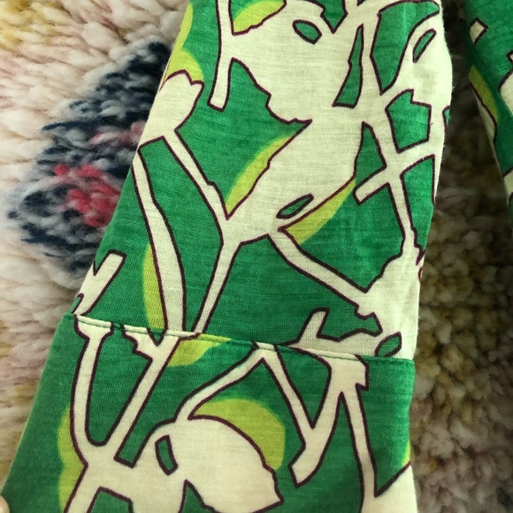 Abstract Printed Top - Picture 4 of 5